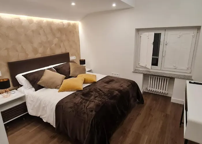 Apartmán Atico De Diseno En El Centro Oviedo